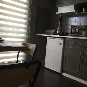 Akman Apart Otel Kuşadası